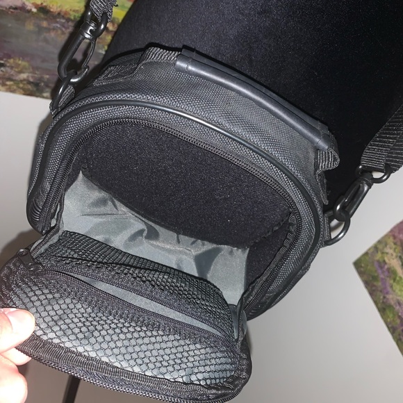 MAIN STAYS camera bag - Picture 4 of 4